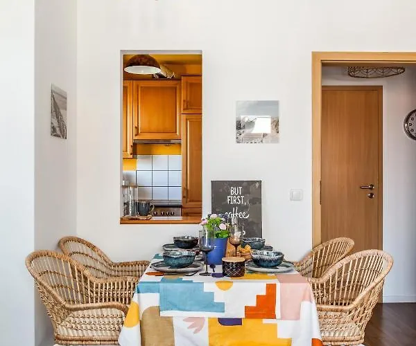 Almere With Free Parking * Budapesta