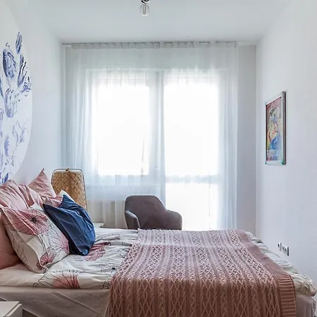 Almere With Free Parking