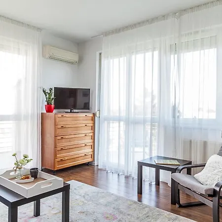 Apartment Almere With Free Parking *