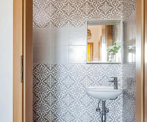 Almere With Free Parking *